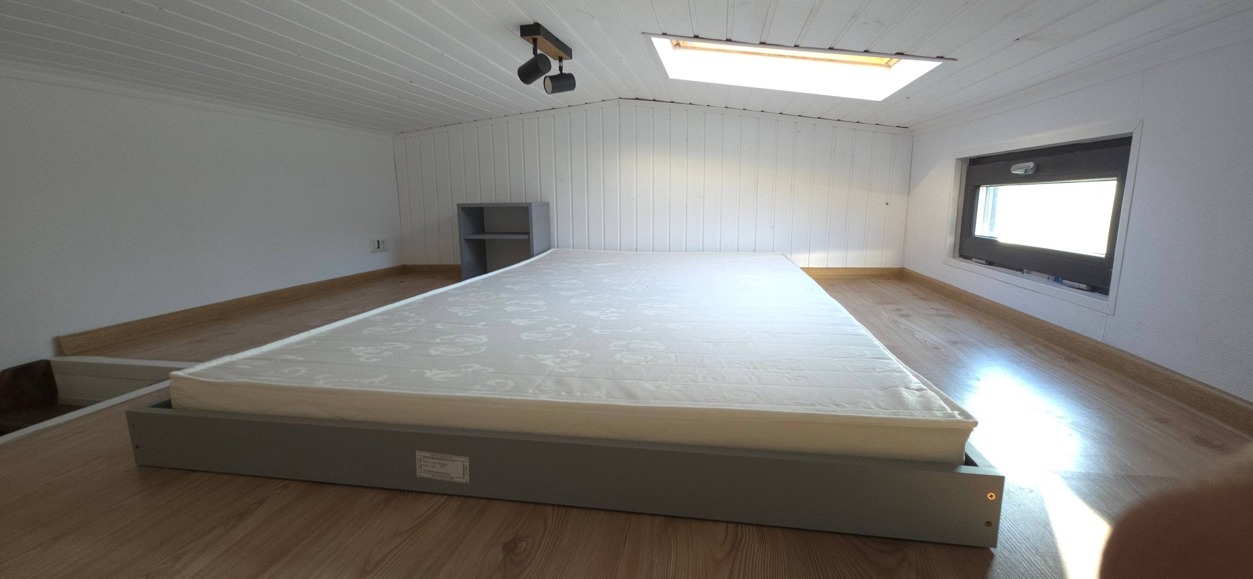 Tiny House Nomas T2 vedere din spate